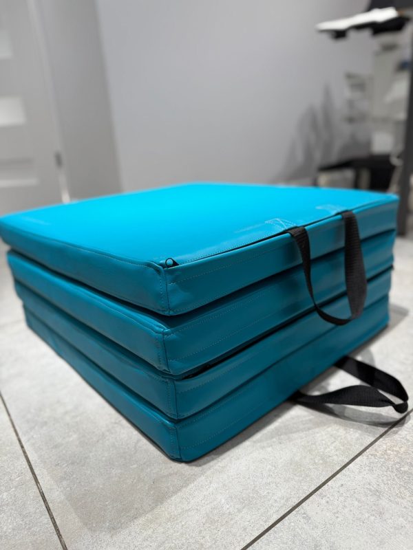 Foldable portable mattress